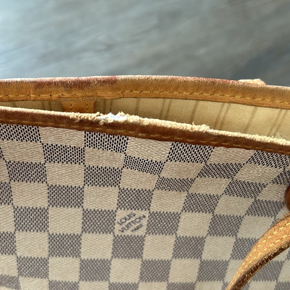 Louis Vuitton Damier Azur Nevefull tote - Picture 2 of 9